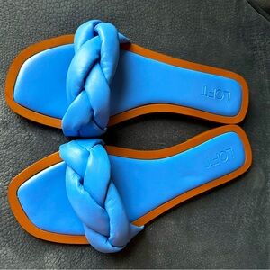 LOFT Flat Blue Sandal in size 9.5